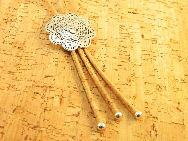 large flower alloy necklace 6