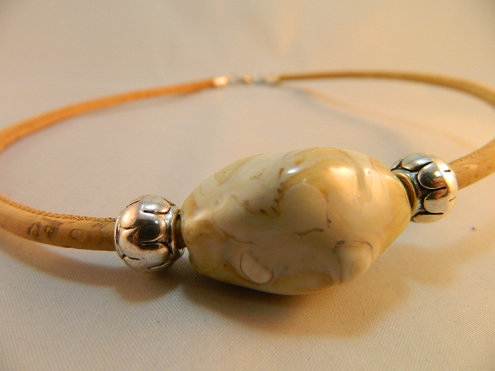 Cork necklace jewelry ceramic pink stone 4