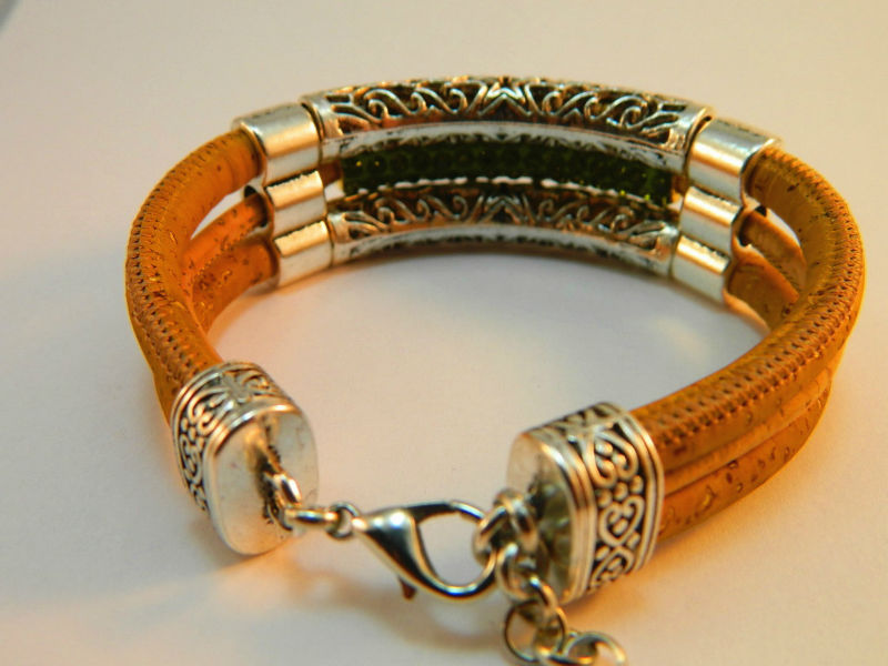 green stones bracelets 8