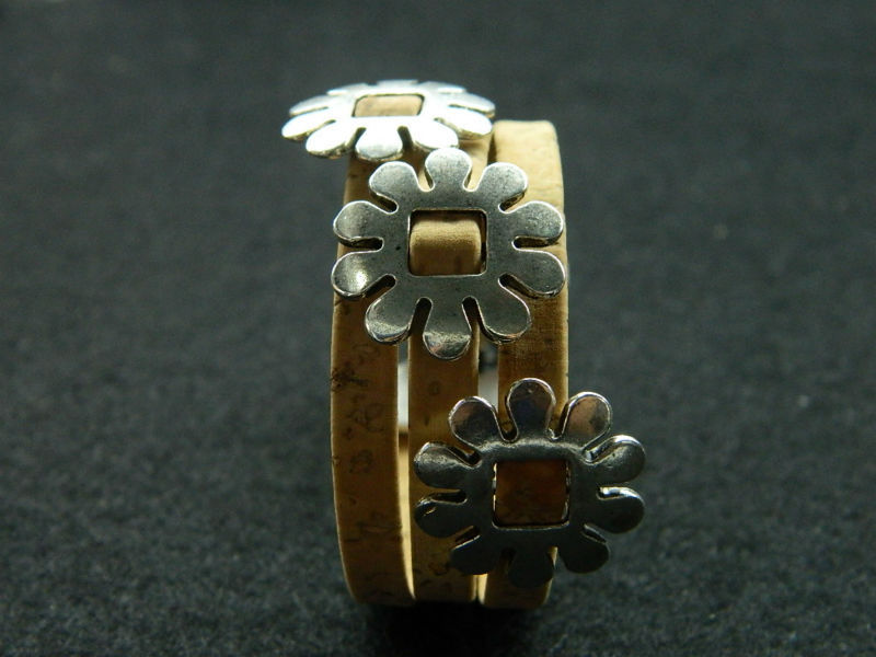 metal flowers handmade bracelet 1